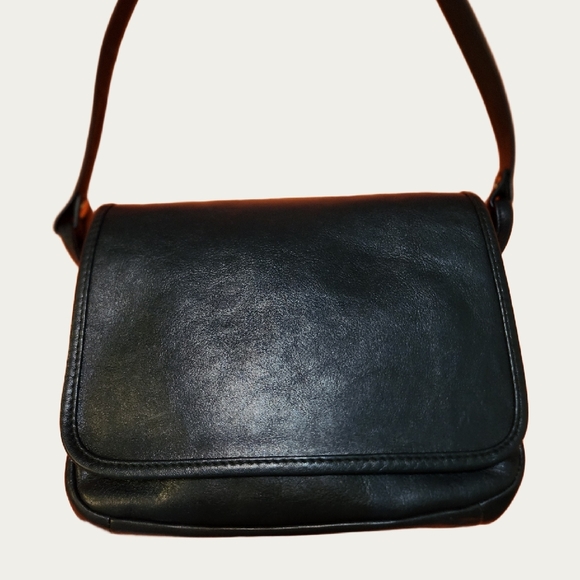 GANSON True Navy Blue Classic Flap Leather Shoulder BAG EUC - Picture 3 of 12